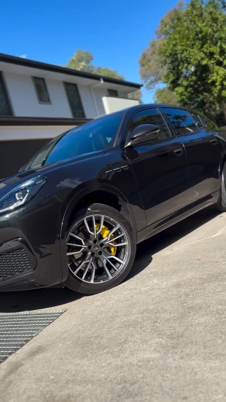 Black Maserati Grecale finished and gleaming in the sun